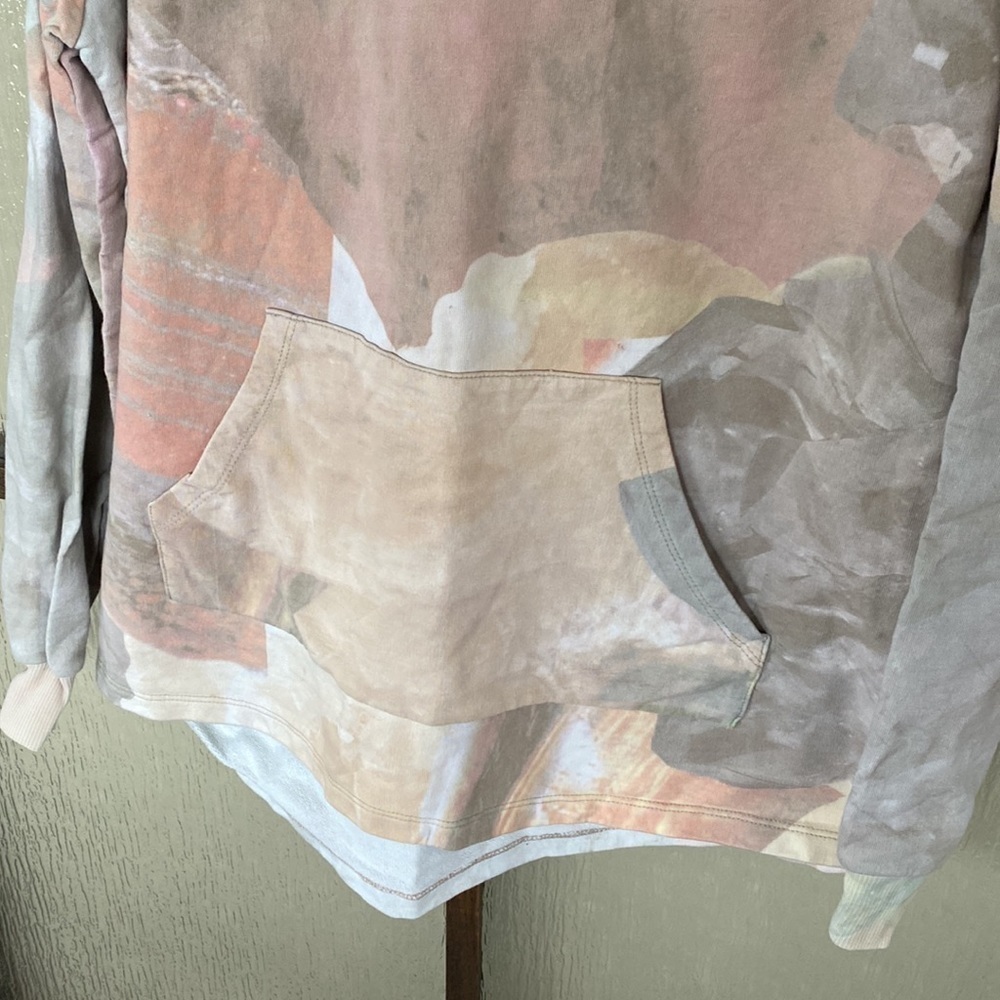Baja East hooded sweatshirt with front pockets. Size 0 in excellent condition. - Picture 3 of 7